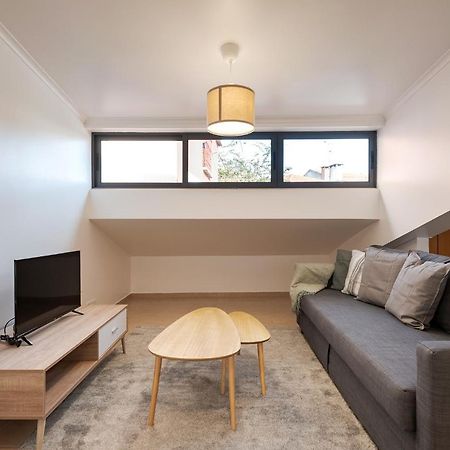 Central Gem IV - Lisbon Trendy Santos District With Dedicated Workspace Bagian luar foto