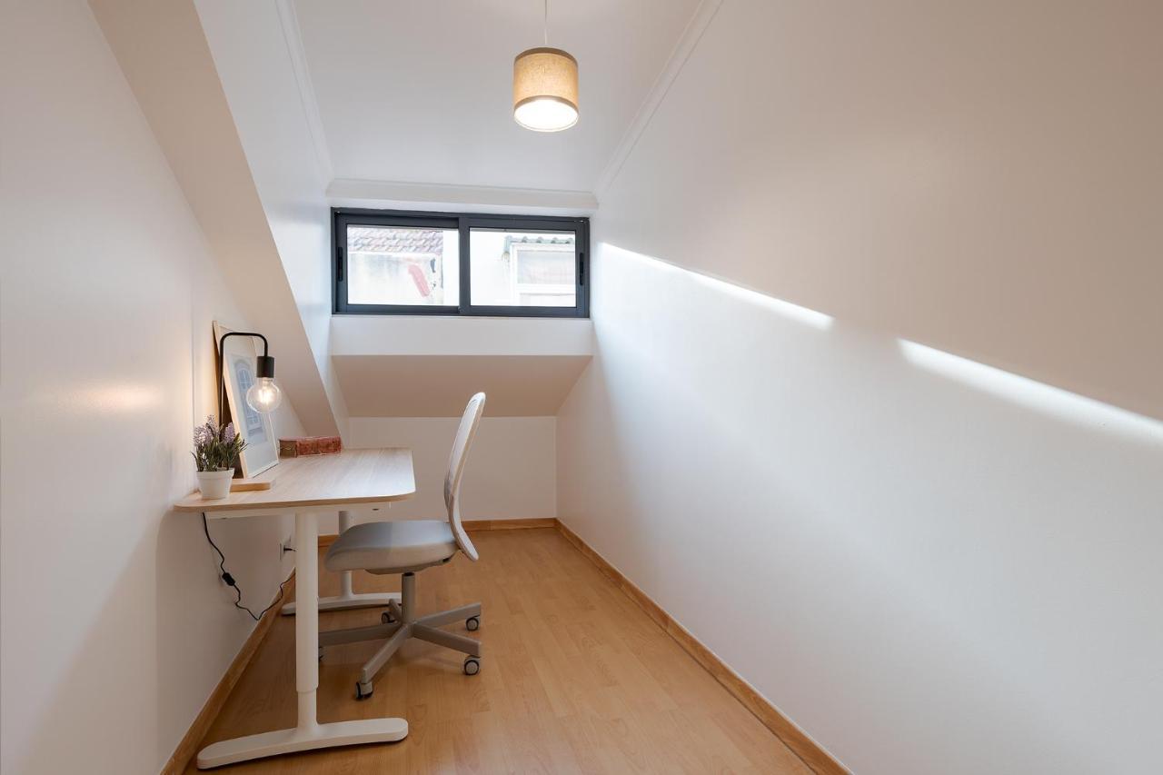 Central Gem IV - Lisbon Trendy Santos District With Dedicated Workspace Bagian luar foto