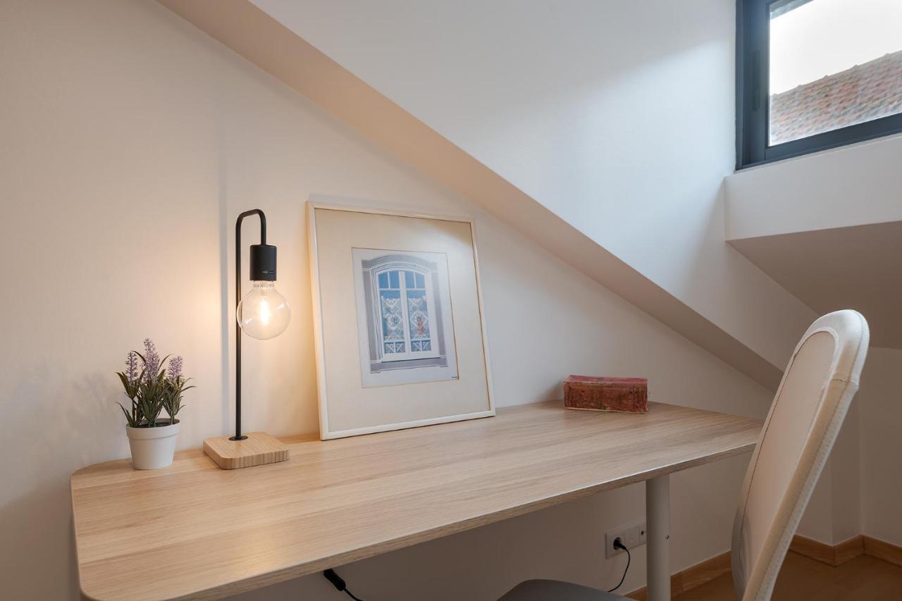 Central Gem IV - Lisbon Trendy Santos District With Dedicated Workspace Bagian luar foto