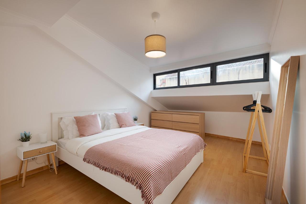 Central Gem IV - Lisbon Trendy Santos District With Dedicated Workspace Bagian luar foto