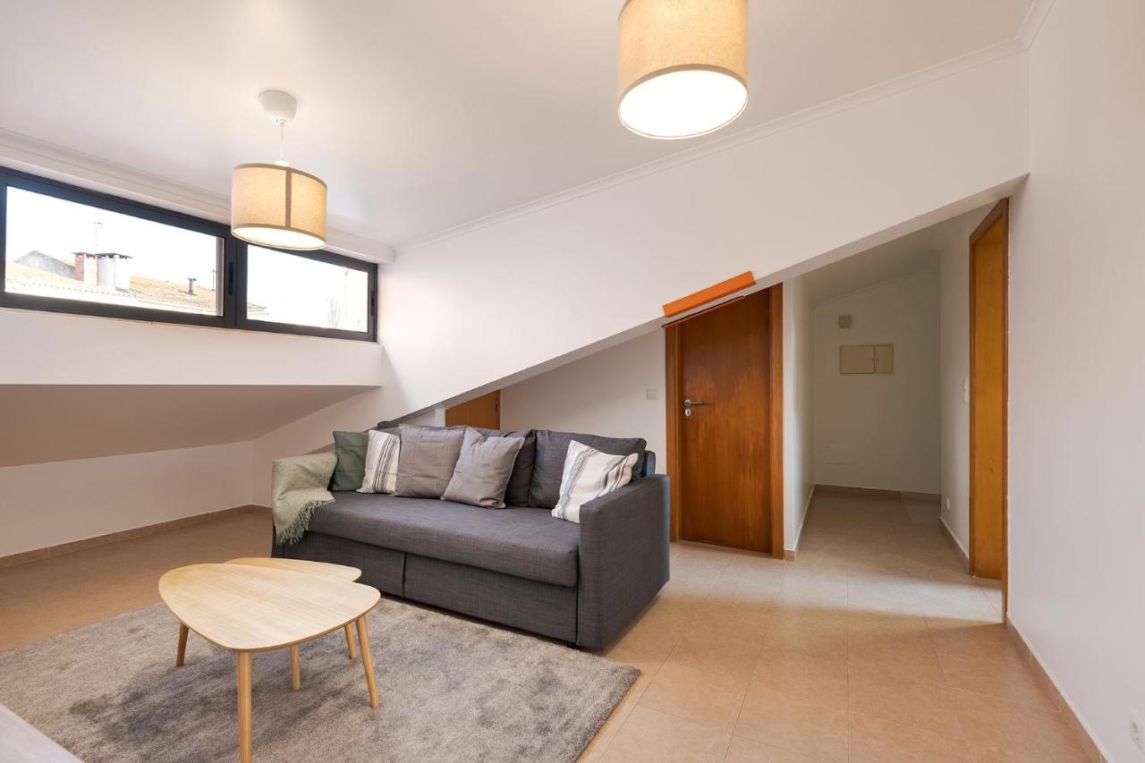 Central Gem IV - Lisbon Trendy Santos District With Dedicated Workspace Bagian luar foto